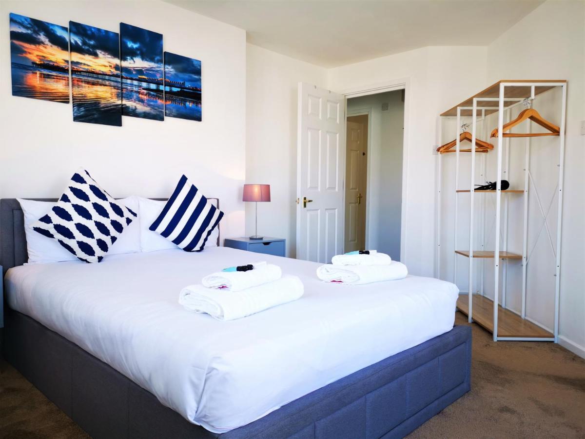 Апартаменты Marina Living With Parking, Balcony, Quiet And Secure Брайтонн Экстерьер фото